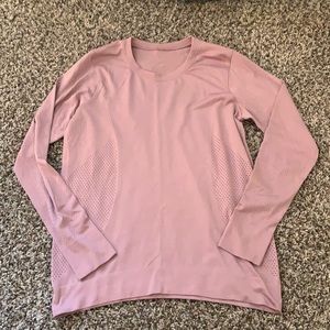 Lulu lemon long sleeve shirt -need gone by May 1st